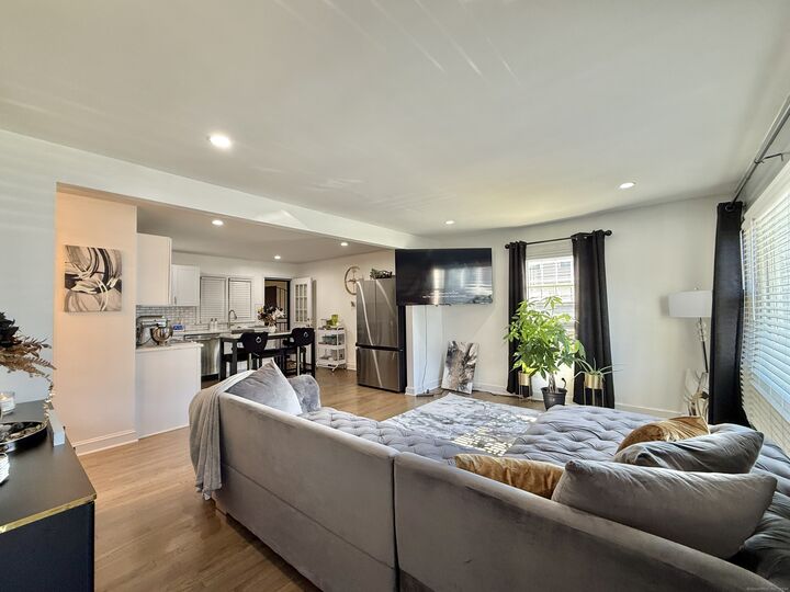 Property Photo: 171 Boswell Street CT 06615