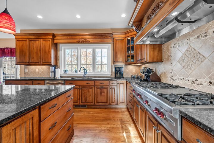 Property Photo:  121 Guernsey Lane  CT 06776 