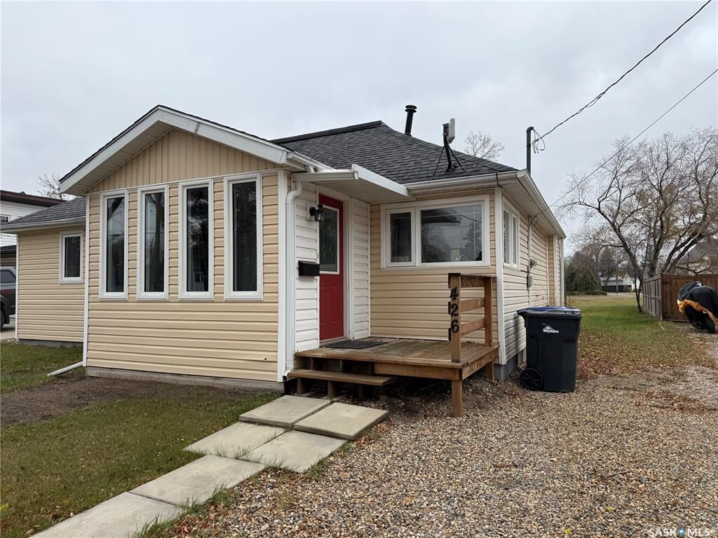 Photo de la propriété:  426 6th Street NE  SK S4H 1B6