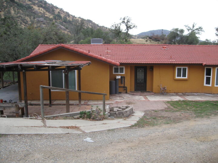 35548 Hummingbird Lane  Yokuts Valley CA 93675 photo