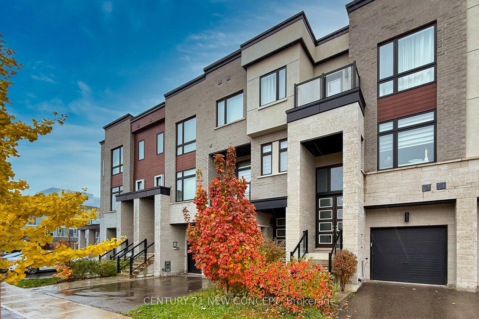 Photo de la propriété:  67 Lebovic Campus Drive  ON L6A 5A4 