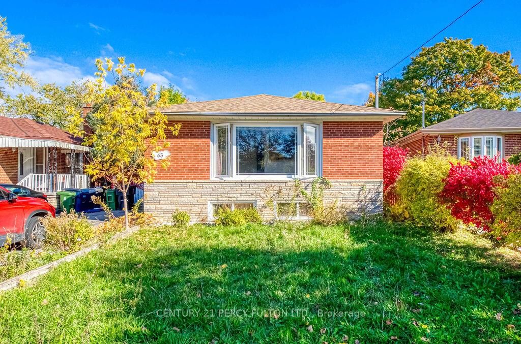 Photo de la propriété:  63 Hiscock Boulevard  ON M1G 1S9 