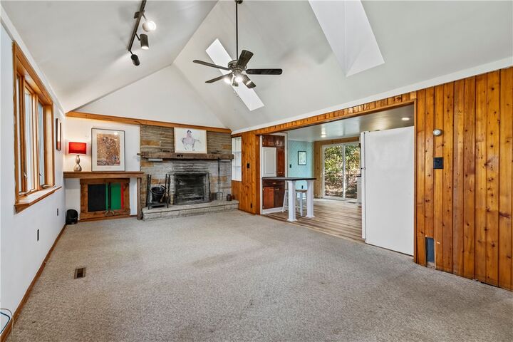 Property Photo:  2123 Rocky Ridge Rd  PA 15610 