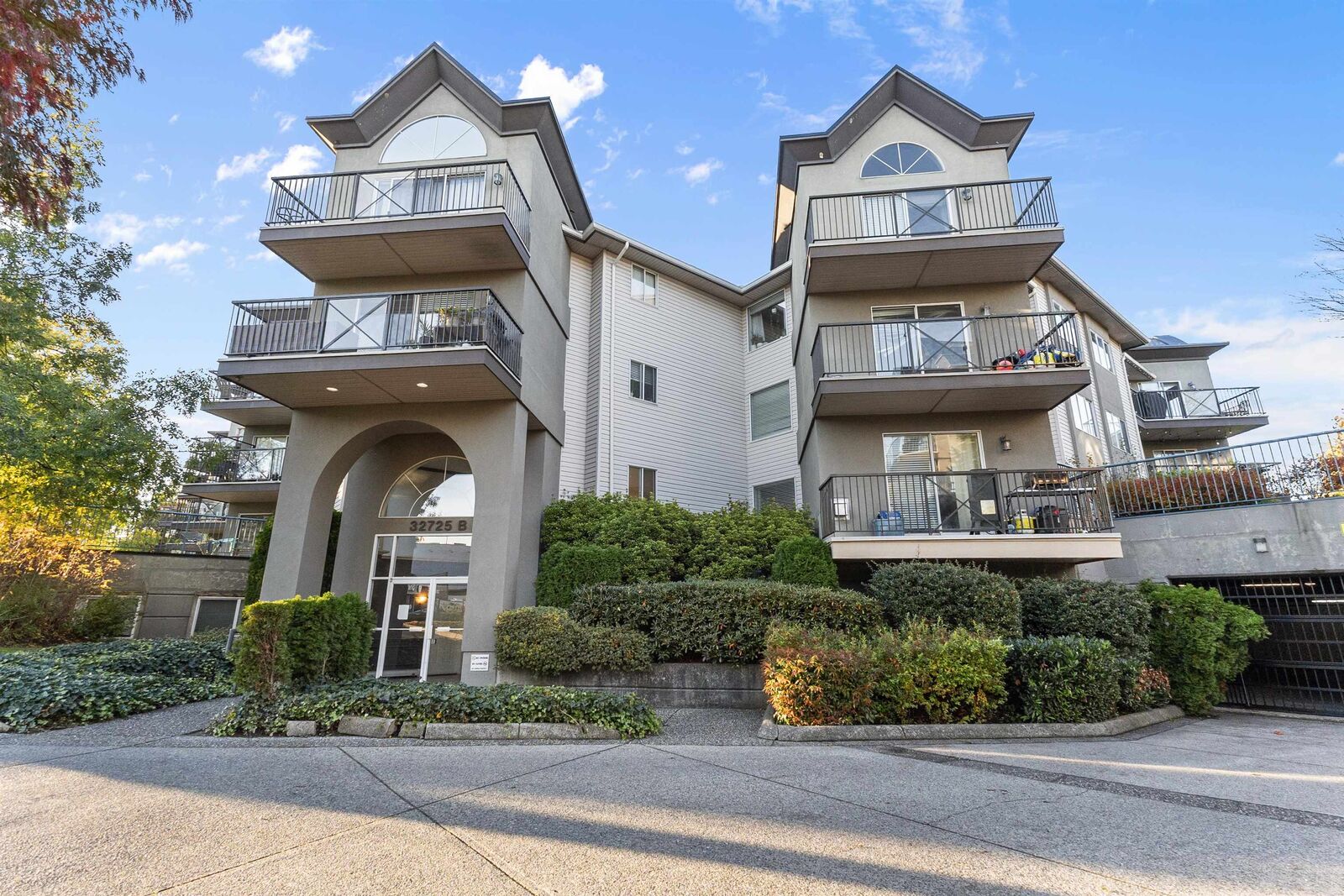 Property Photo:  32725 George Ferguson Way 315  BC V2T 5M5 