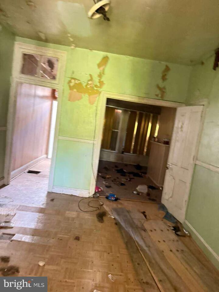 Property Photo:  1943 Lauretta Avenue  MD 21223 