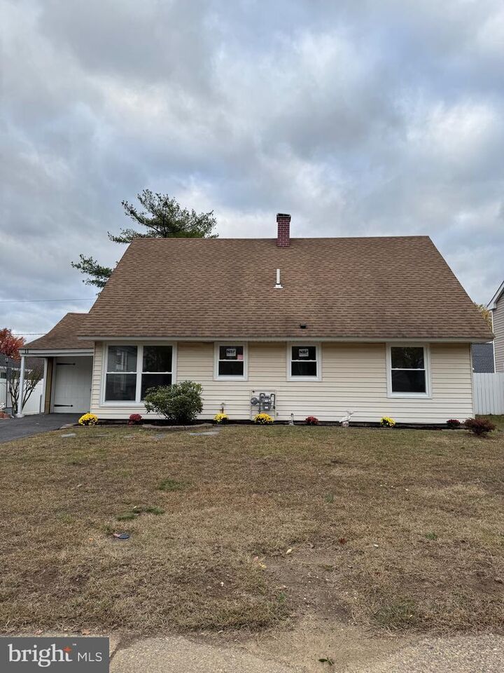 Property Photo:  11 Buxmont Lane  NJ 08046 