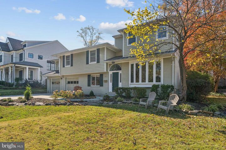 Property Photo: 7702 Leesburg Drive MD 20817