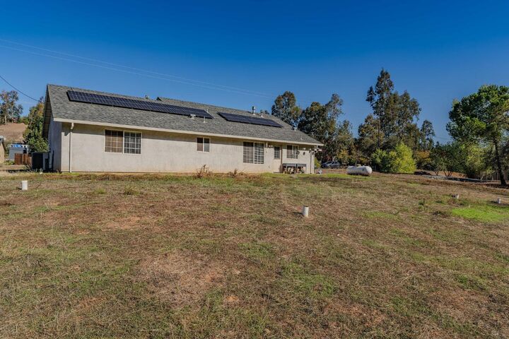 Property Photo: 7799 Kirby Street CA 95252