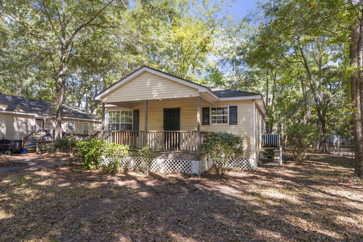 Property Photo:  672 Eagle Street  SC 29464 