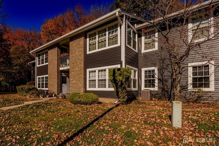 Property Photo:  63 Pennsylvania Way  NJ 08902 