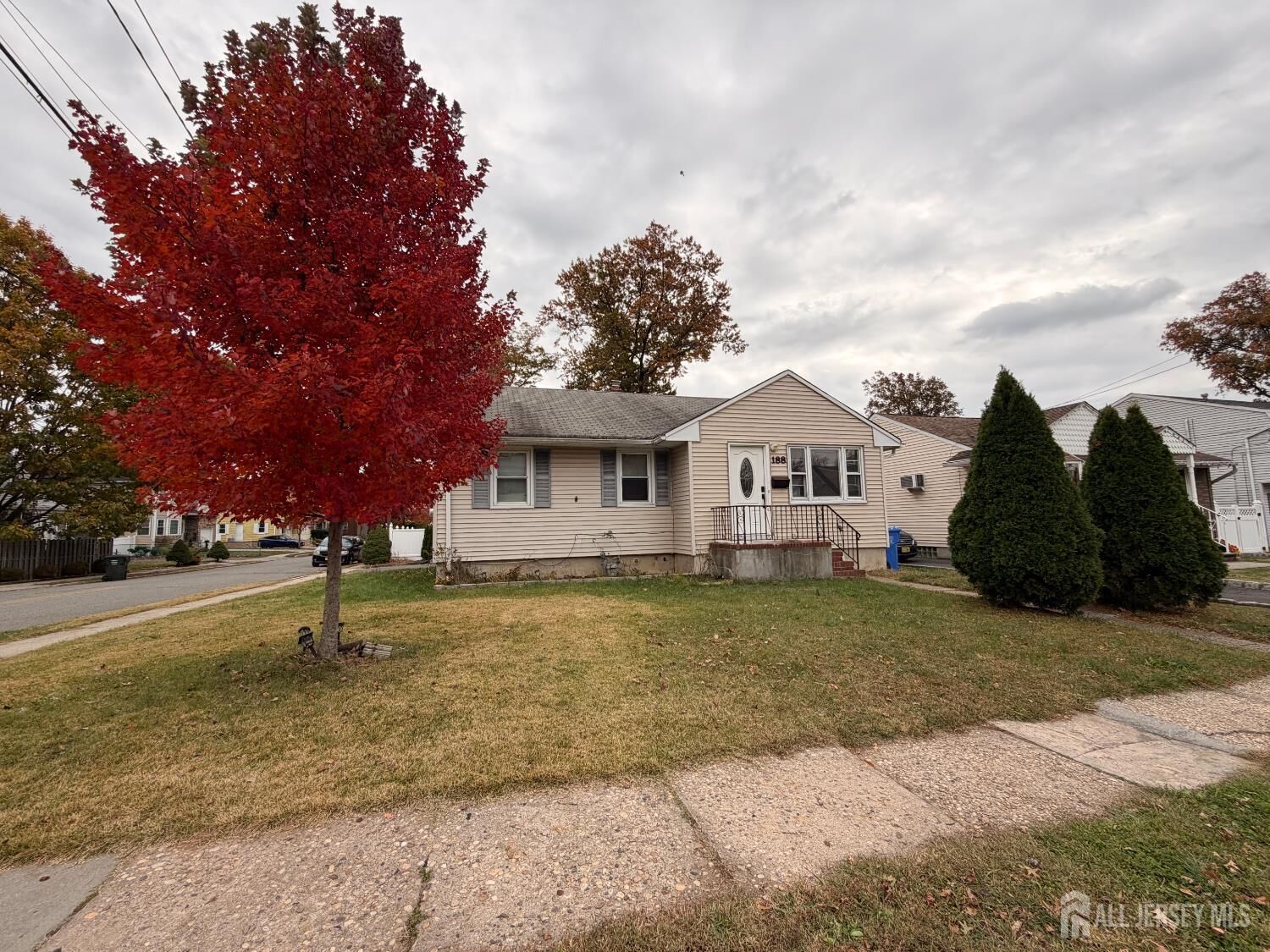 Property Photo:  188 Auth Avenue  NJ 08830 
