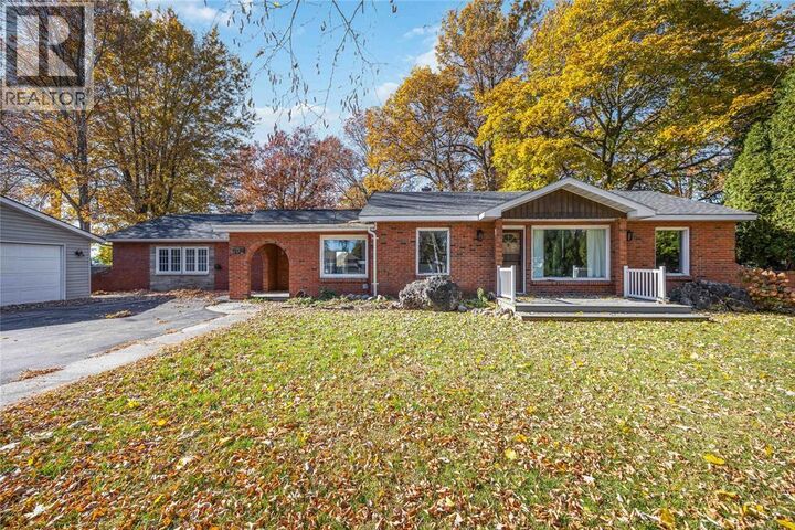 700 Murray Street  Wallaceburg ON N8A 1W3 photo