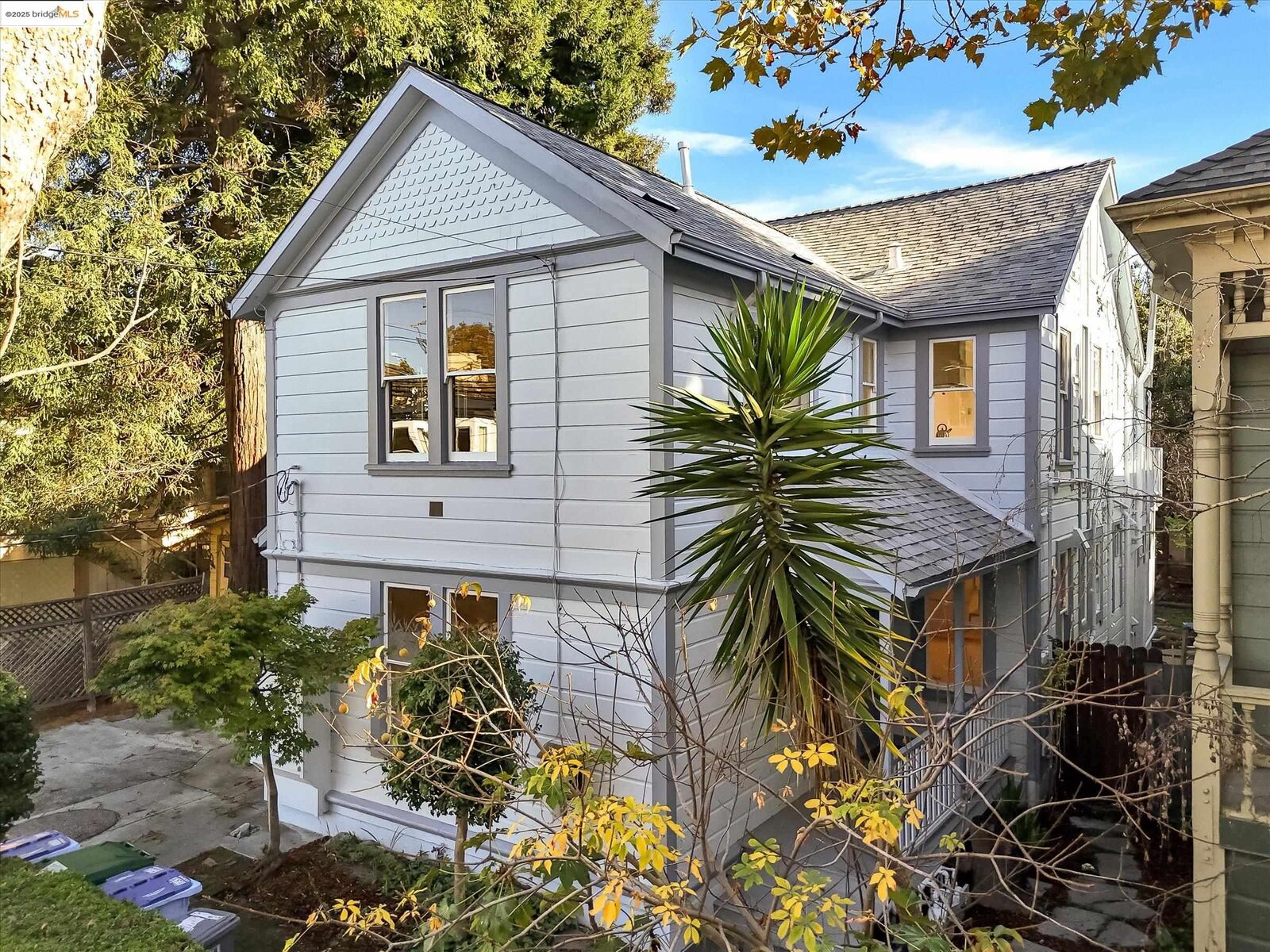 Property Photo: 816 Addison St CA 94710