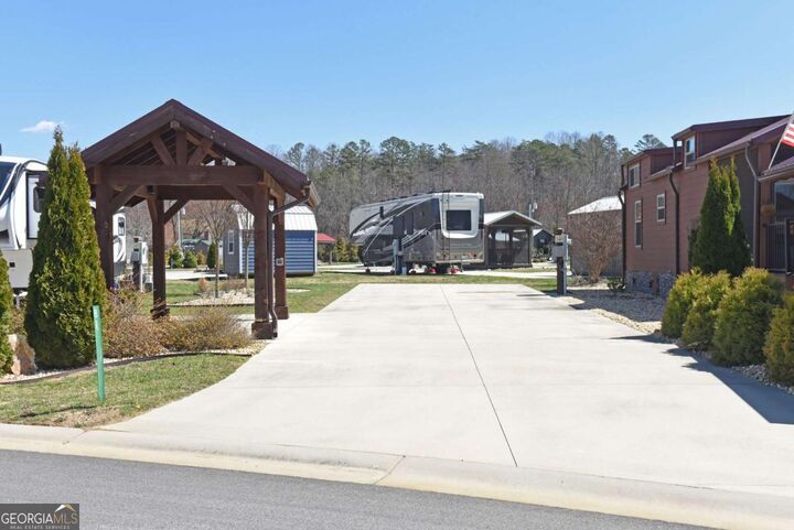 Property Photo: 81 Foggy Mountain Road GA 30512