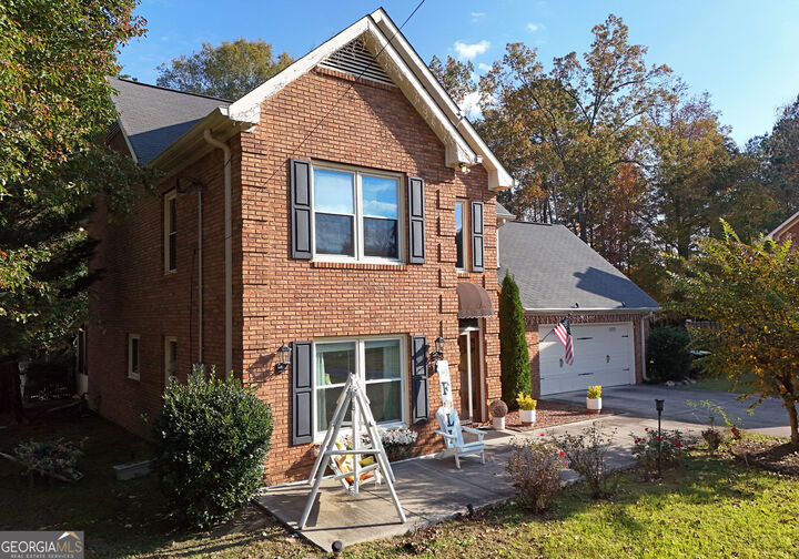 Property Photo:  107 E Clinton Drive  GA 30165 