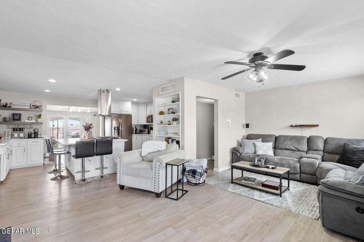 Property Photo: 6116 Navajo Avenue TX 79925