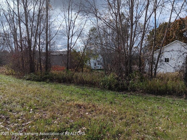 Property Photo: 712 Starlight Way MI 48872