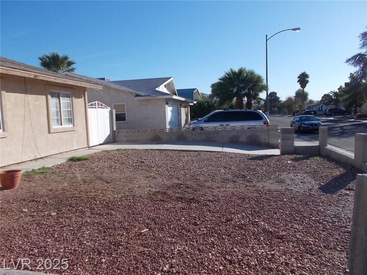 Property Photo: 4820 Arizona Avenue NV 89104
