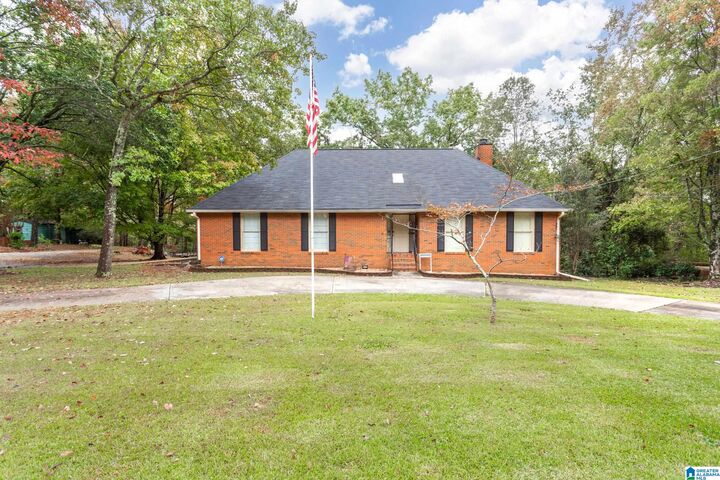 2202 Hathaway Heights Road  Anniston AL 36207 photo