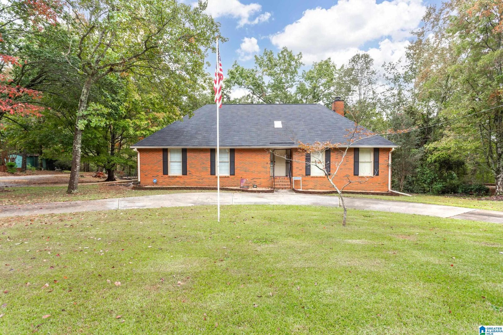 Property Photo: 2202 Hathaway Heights Road AL 36207