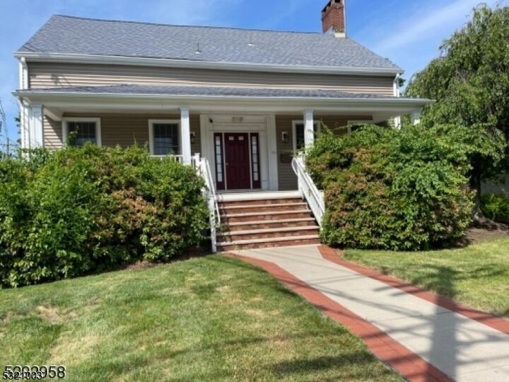 Property Photo:  51 Main St Succ  NJ 07876 