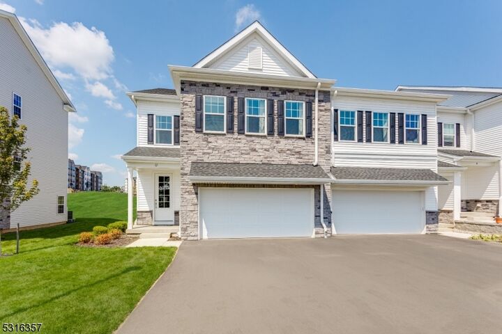 Property Photo:  13 Eastwood Ter  NJ 07936 