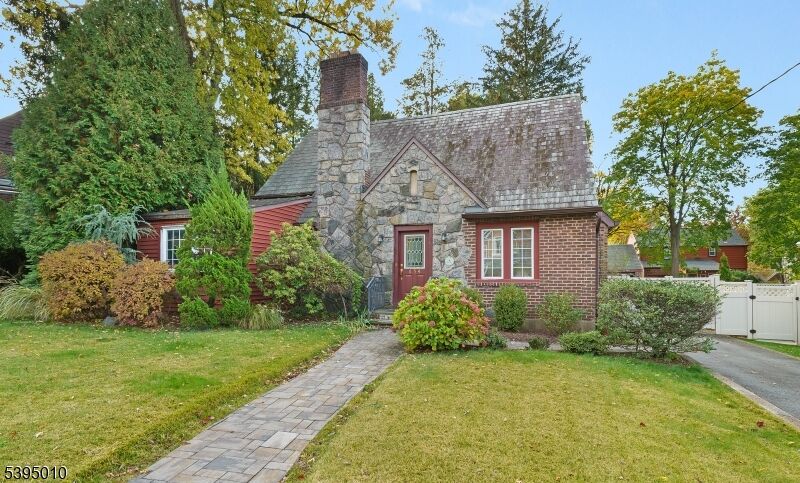 Property Photo: 654 Suffern Rd NJ 07666