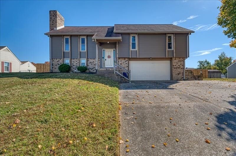 Property Photo: 424 Paddock Court KY 42420