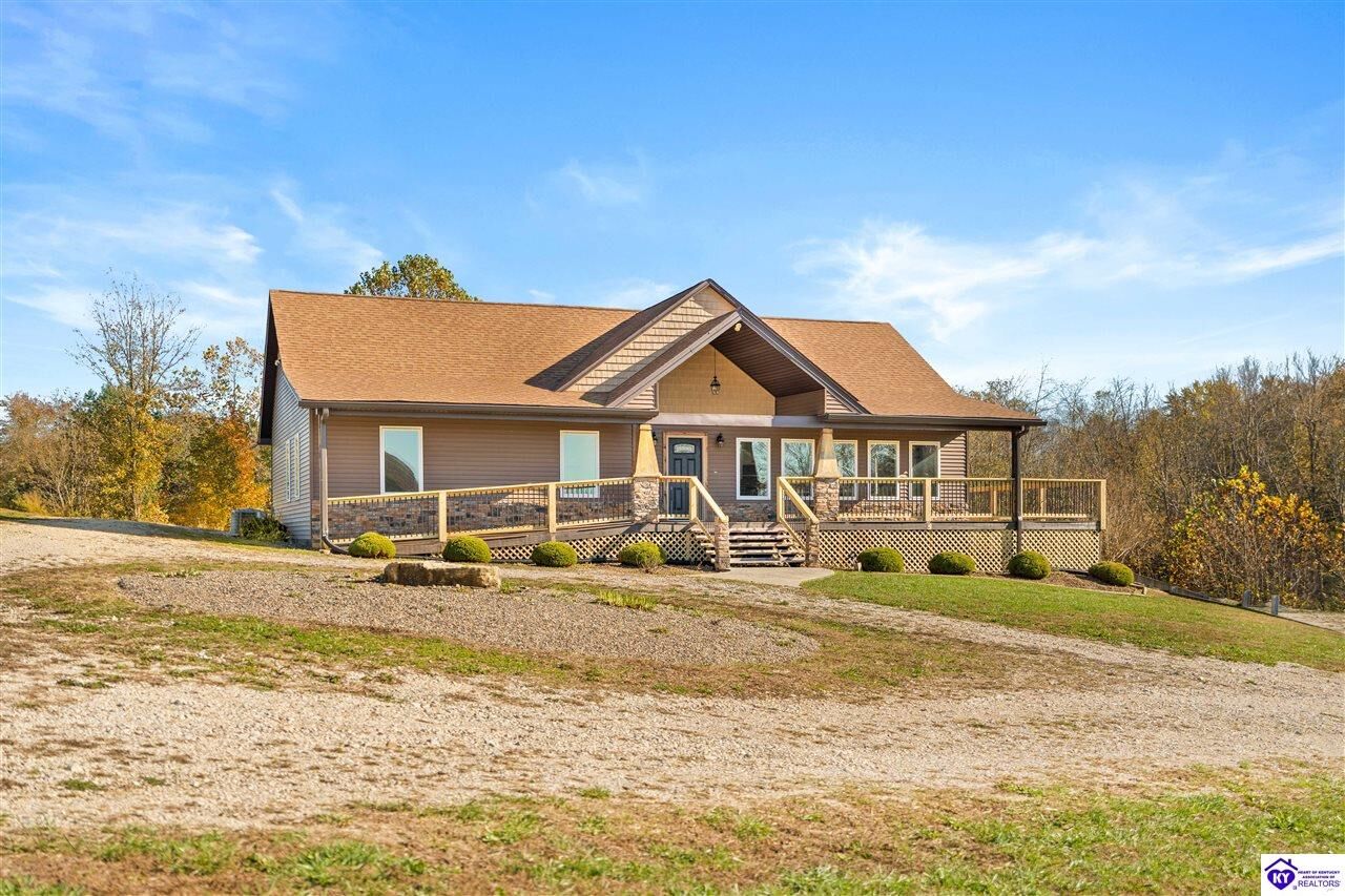 Property Photo: 224 Mud Splash Road KY 42740