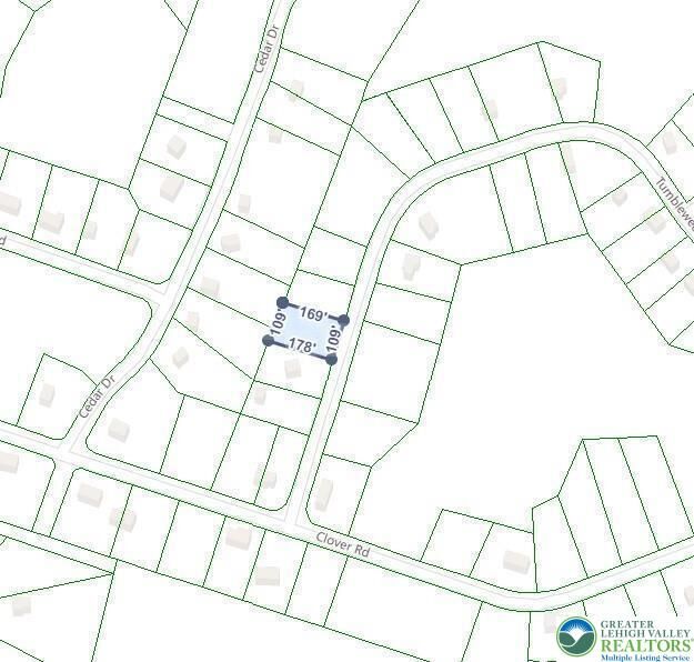 Property Photo: 119 Tumbleweed Drive PA 18334