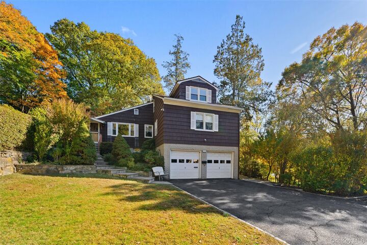 Property Photo:  443 Benedict Avenue  NY 10591 