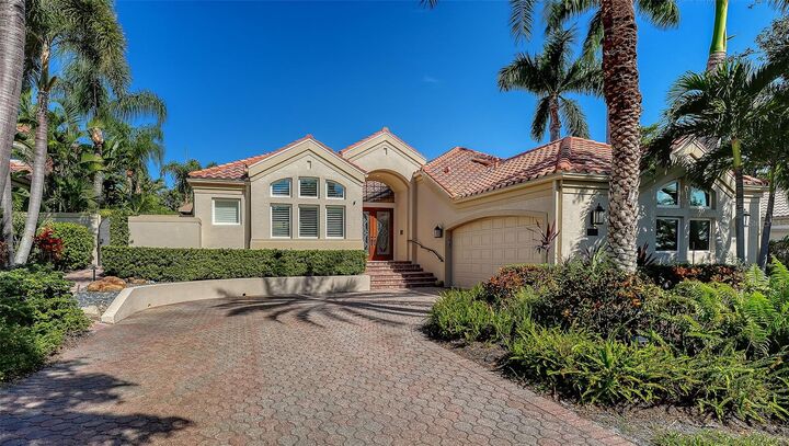Property Photo:  603 Weston Pointe Court  FL 34228
