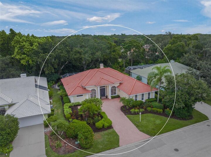 Property Photo:  6660 Saint James Crossing  FL 34201