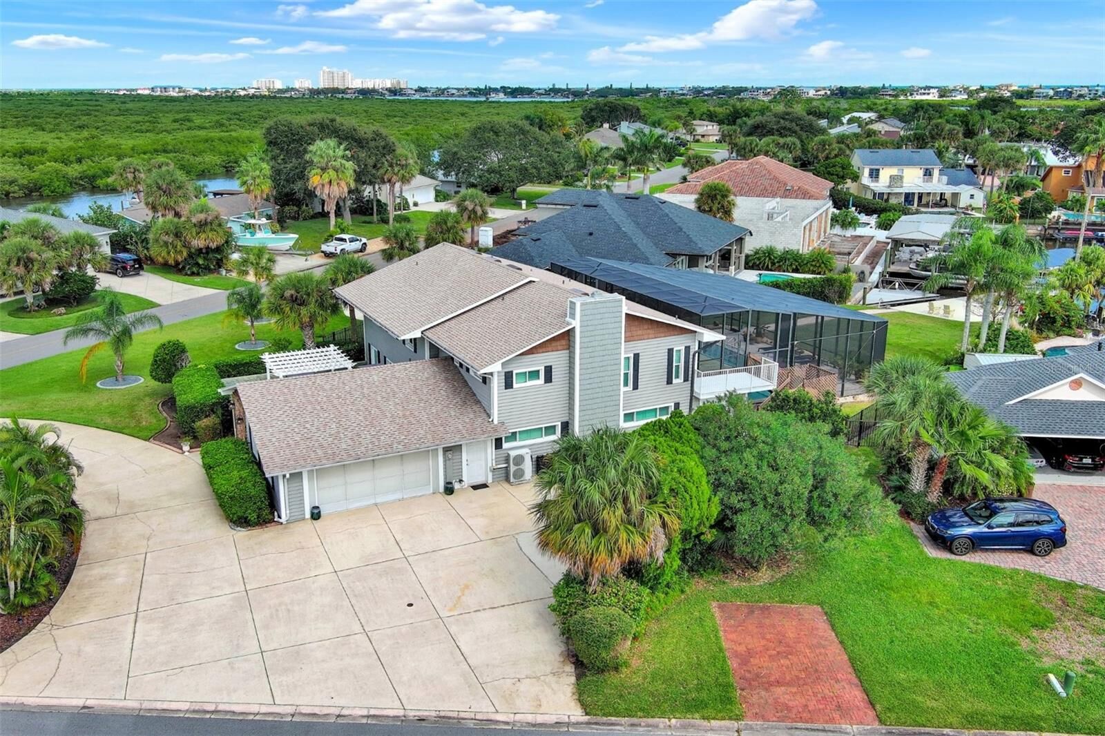 Property Photo:  301 Quay Assisi  FL 32169 