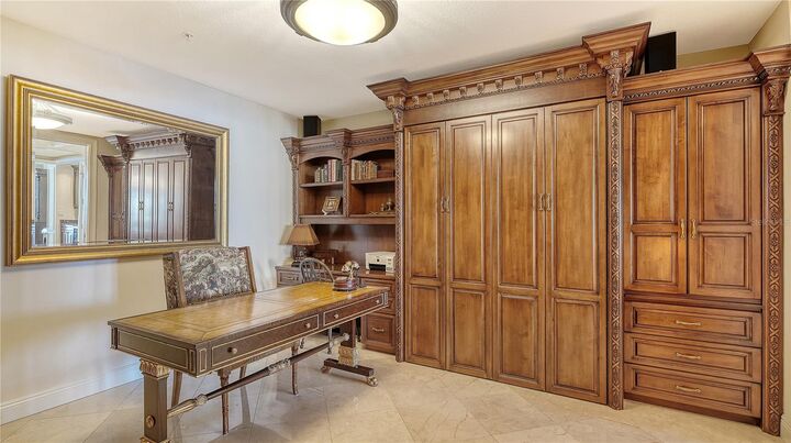 Property Photo:  1300 Benjamin Franklin Drive 505  FL 34236 