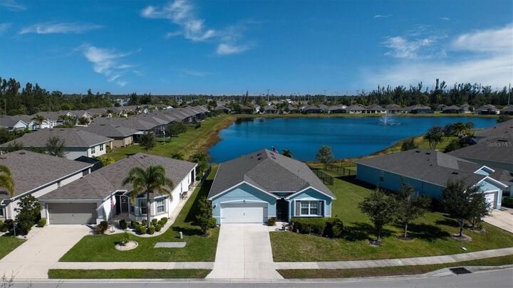 Property Photo: 7012 Waterford Parkway FL 33950