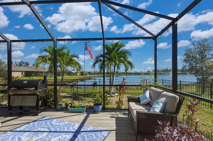 Property Photo: 7012 Waterford Parkway FL 33950