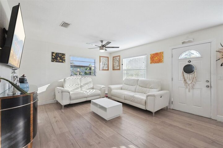 Property Photo:  655 Katherine Avenue  FL 32810 