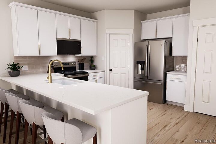 Property Photo:  54148 Grand Boulevard  MI 48316 