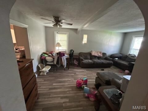 Property Photo:  835 Elias Avenue  MO 63147 