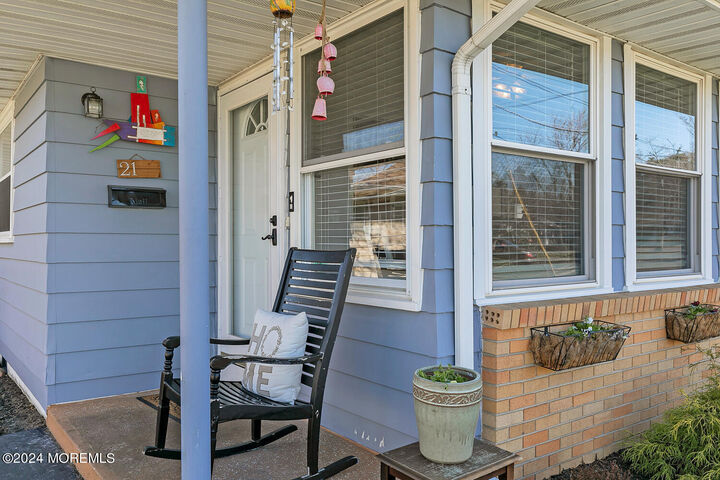 Property Photo:  21 Palisades Drive  NJ 08753 