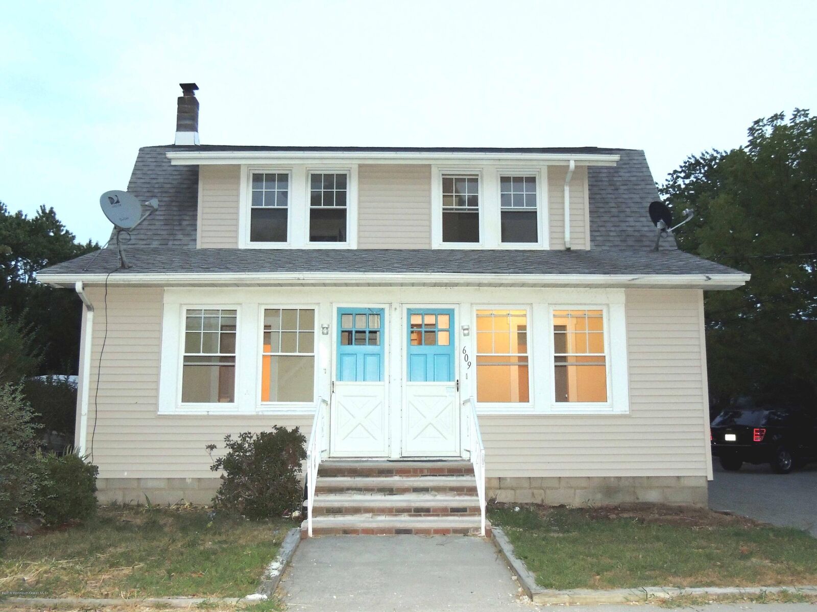 Property Photo:  609 Navesink Avenue  NJ 08740 