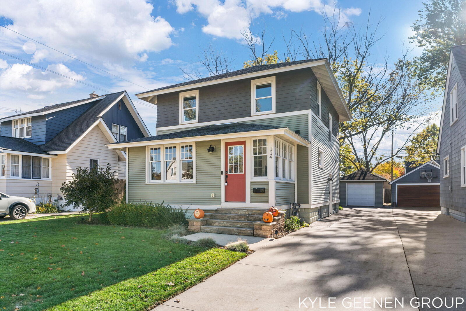 Property Photo:  114 W 20th Street  MI 49423 