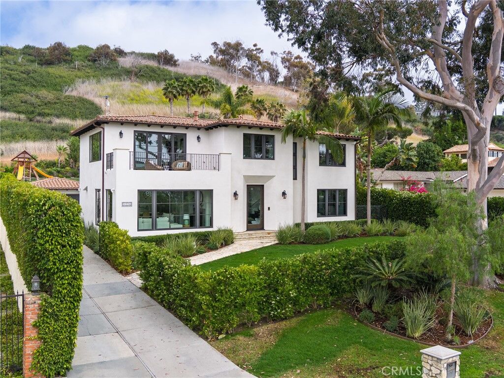 Property Photo:  1336 Palos Verdes Drive W  CA 90274 