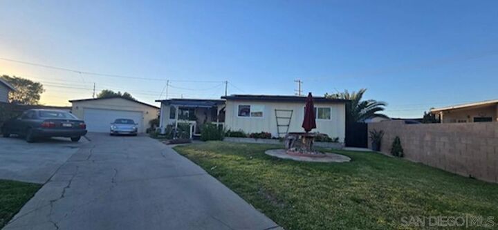 Property Photo:  15185 Candice Ct  CA 92551 