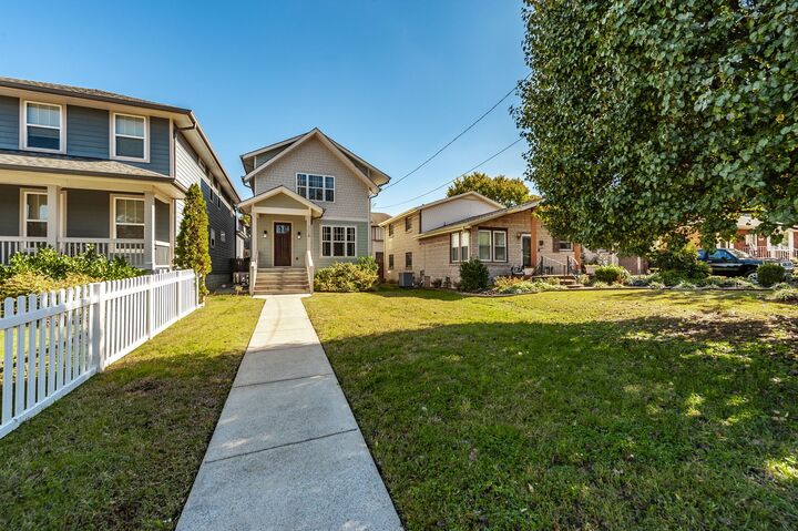 Property Photo: 1702D 15th Ave S TN 37212