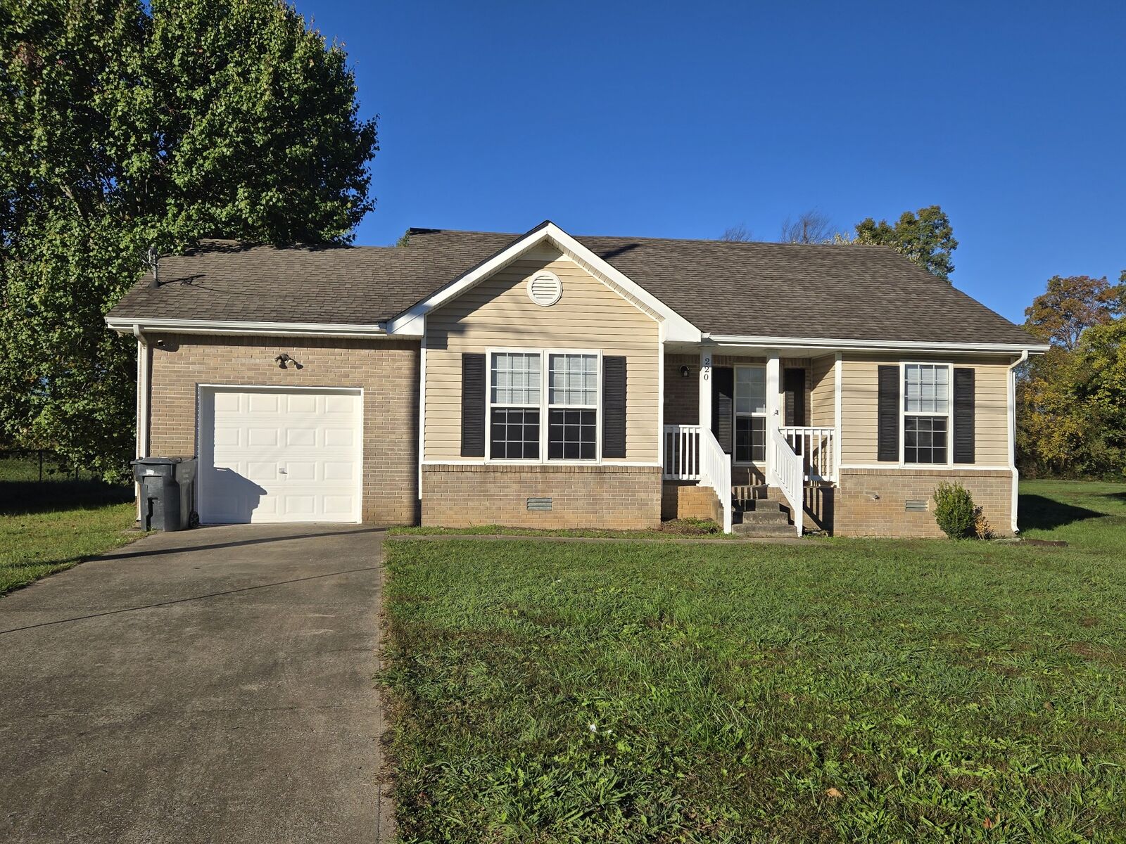 Property Photo:  220 Pappy Dr  KY 42262 