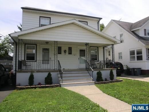 Property Photo:  40-42 Lewis Place 40  NJ 07512 