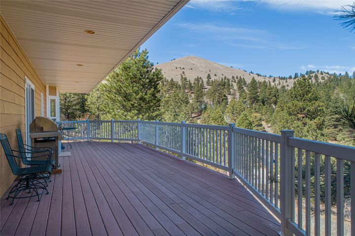 Property Photo:  7 Action Court  MT 59638 