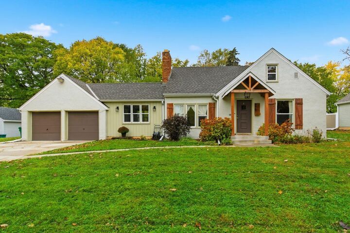 Property Photo: 6618 Park Avenue MN 55423